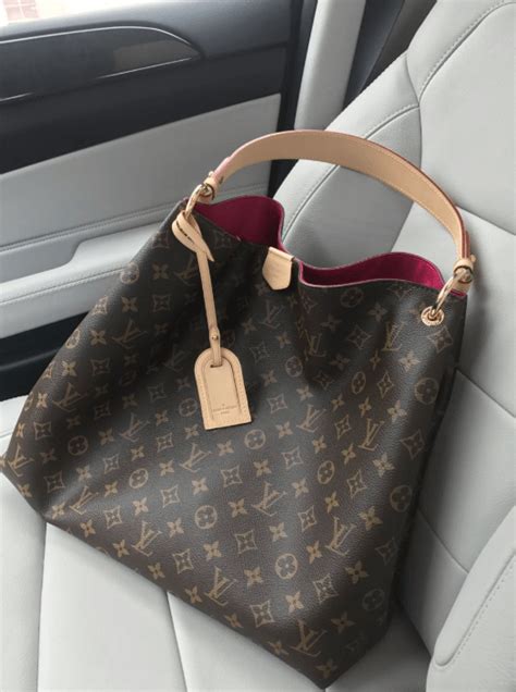 fake black louis vuitton backpack|louis vuitton bag scam.